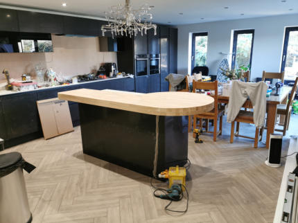 SOLID OAK KITCHEN WORKTOP, CUSTOM CUT