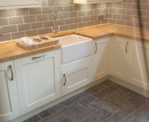 shaker kitchen with solid oak worktops installed in Woodsmoor